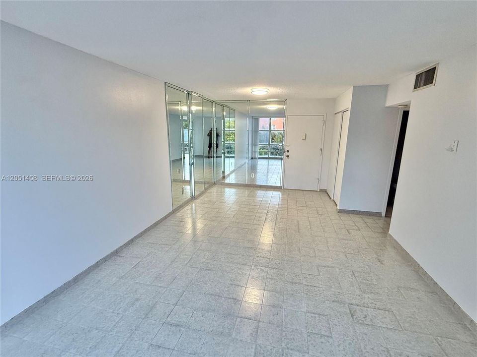 En Renta: $1,850 (1 camas, 1 baños, 725 Pies cuadrados)