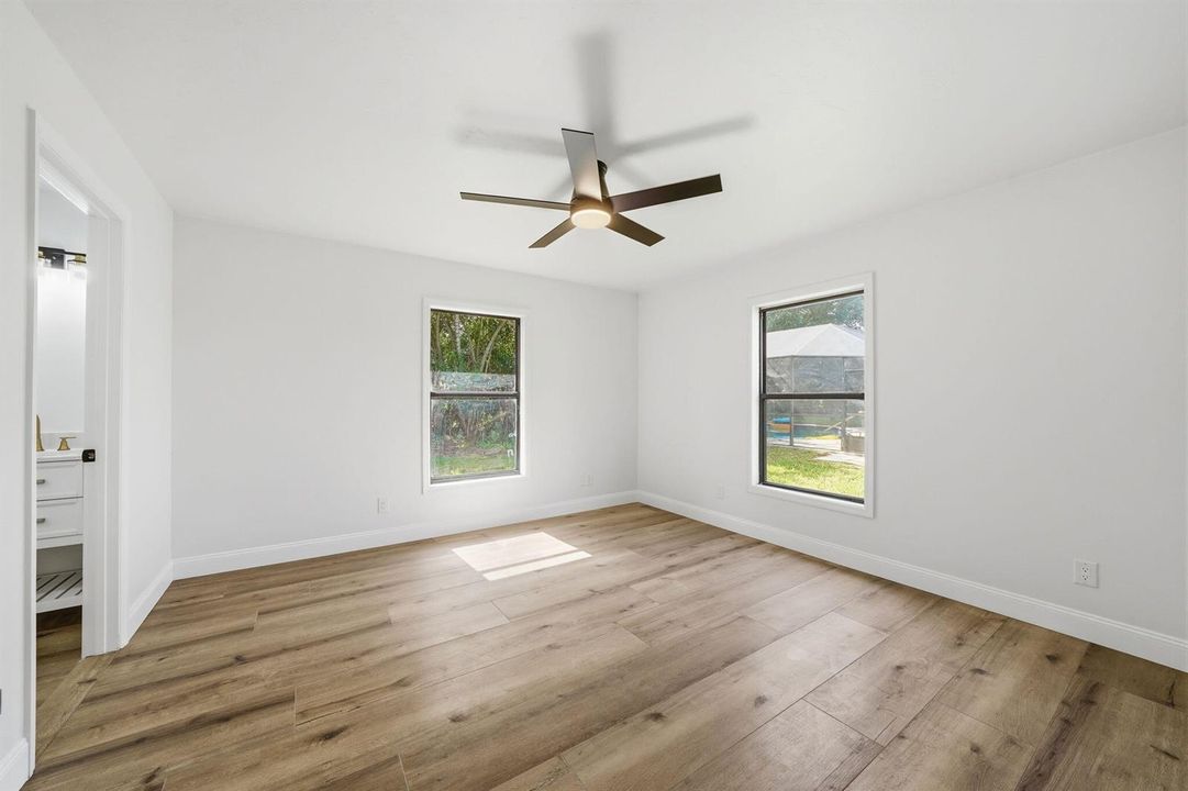 21-web-or-mls-306-24th-ave