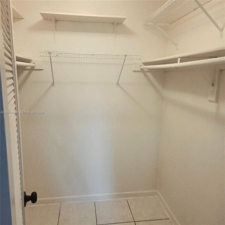 В аренду: $2,600 (2 спален, 2 ванн, 1246 Квадратных фут)