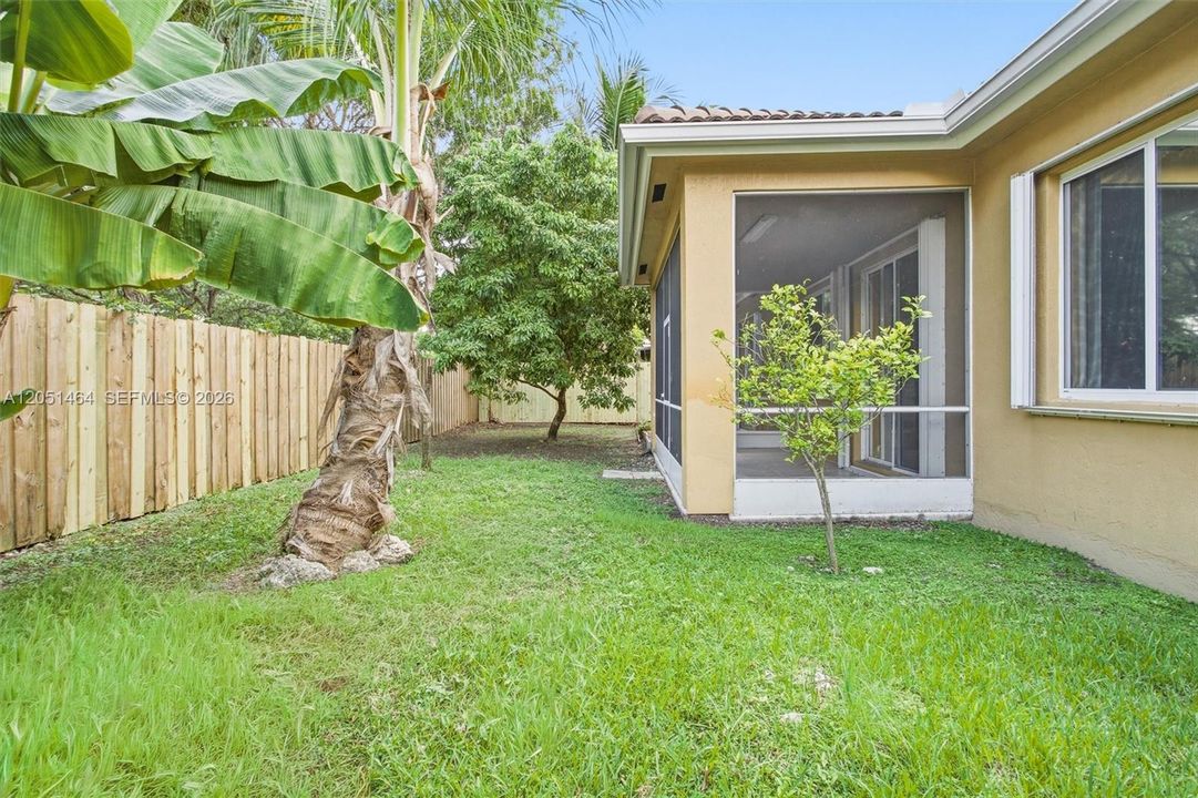 En Venta: $590,000 (4 camas, 3 baños, 2069 Pies cuadrados)