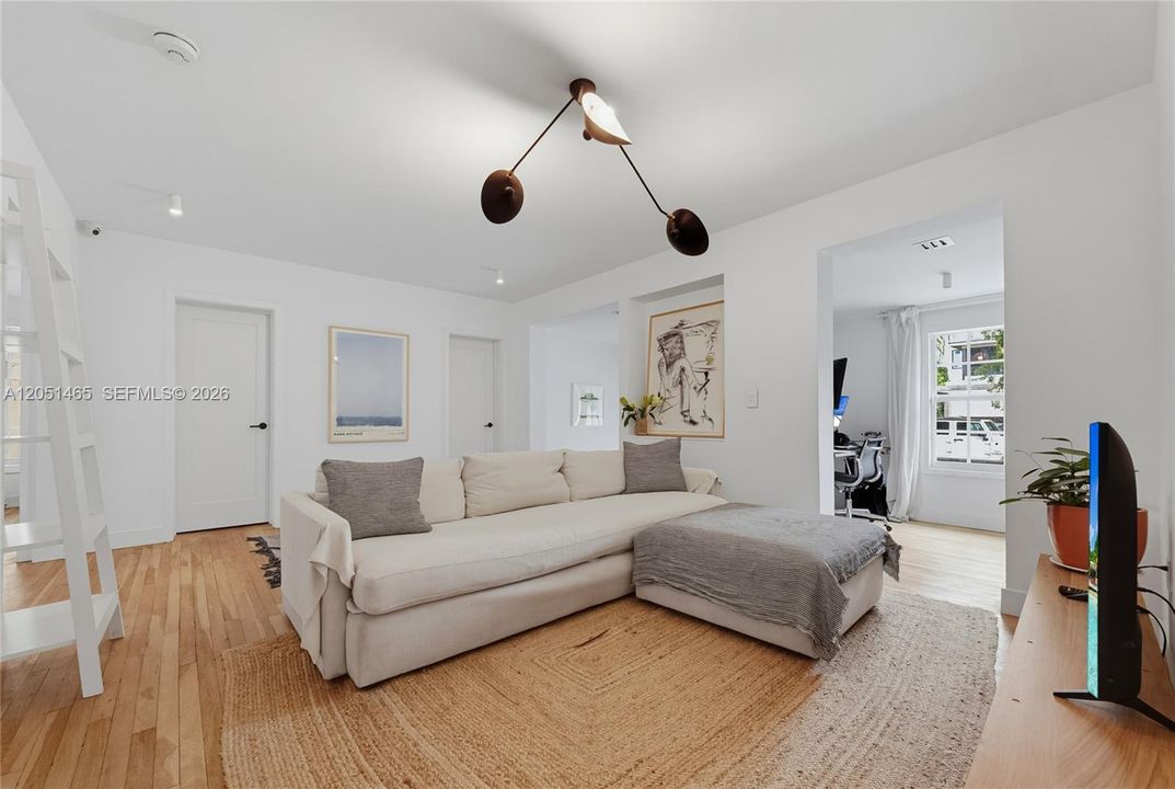 For Sale: $3,149,000 (4 beds, 3 baths, 2456 Square Feet)