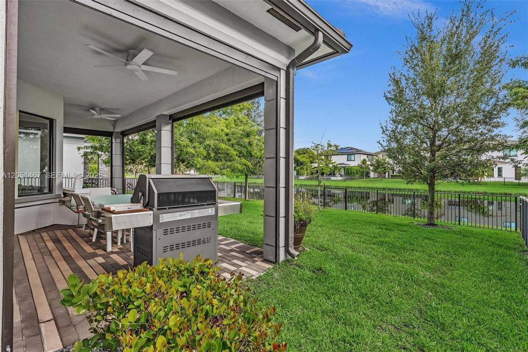 For Sale: $1,325,000 (4 beds, 4 baths, 3544 Square Feet)