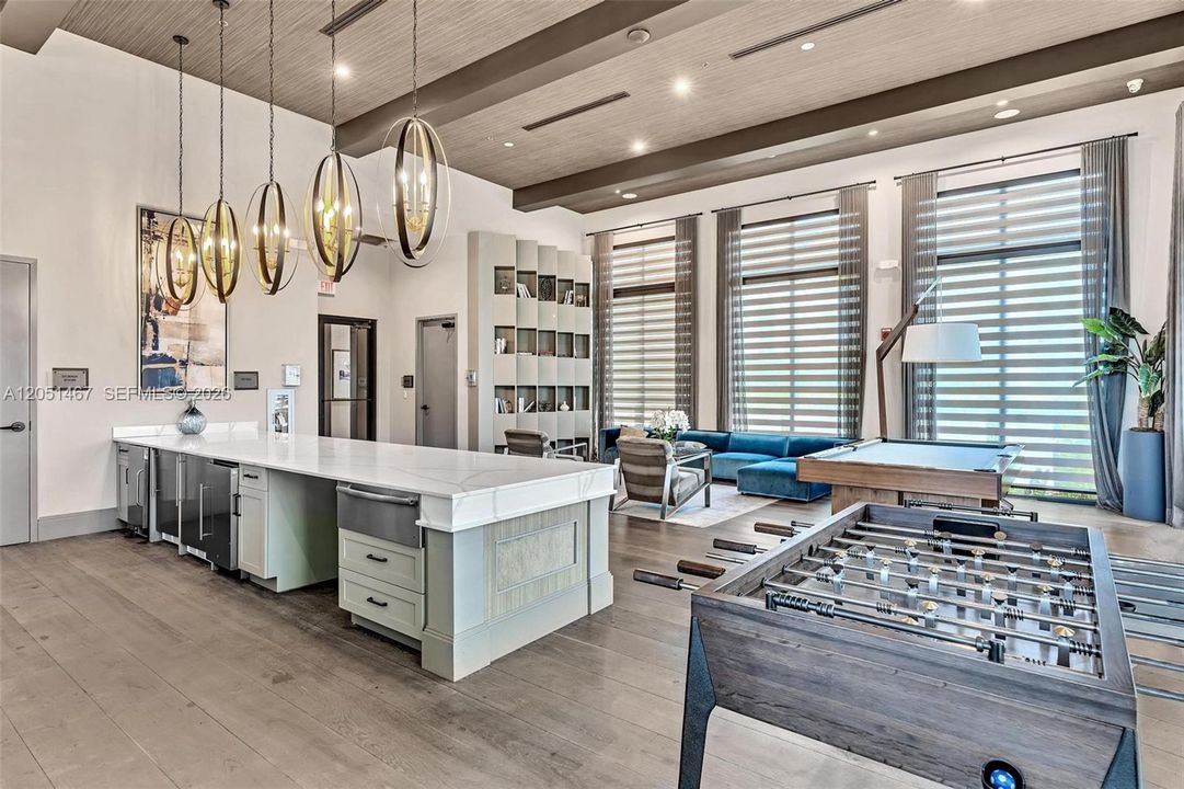 For Sale: $1,325,000 (4 beds, 4 baths, 3544 Square Feet)
