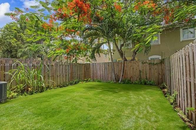 En Renta: $3,000 (4 camas, 2 baños, 1820 Pies cuadrados)