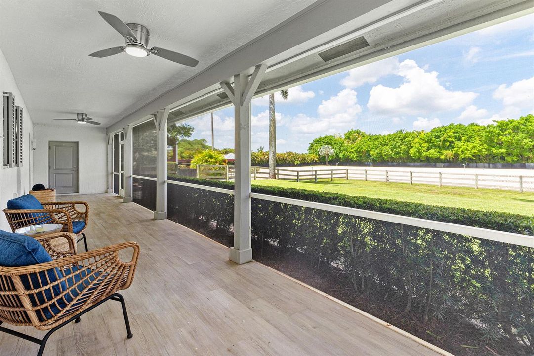 screened porch overlooking property