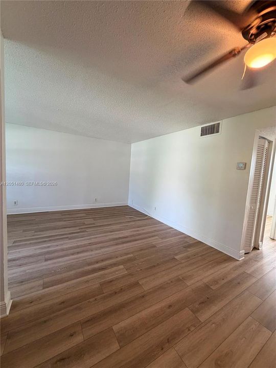 For Rent: $1,725 (1 beds, 1 baths, 0 Square Feet)