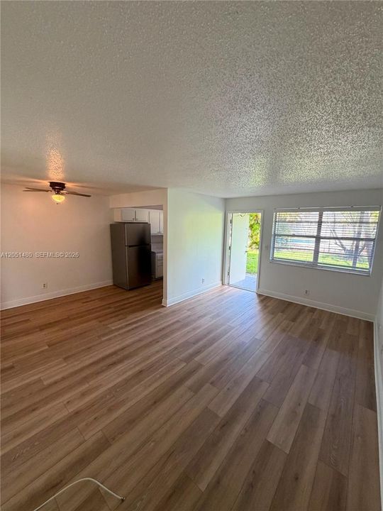 For Rent: $1,725 (1 beds, 1 baths, 0 Square Feet)