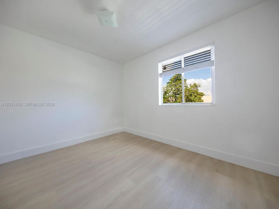 En Renta: $2,850 (2 camas, 2 baños, 1250 Pies cuadrados)