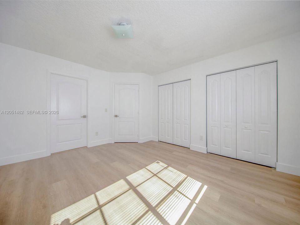En Renta: $2,850 (2 camas, 2 baños, 1250 Pies cuadrados)