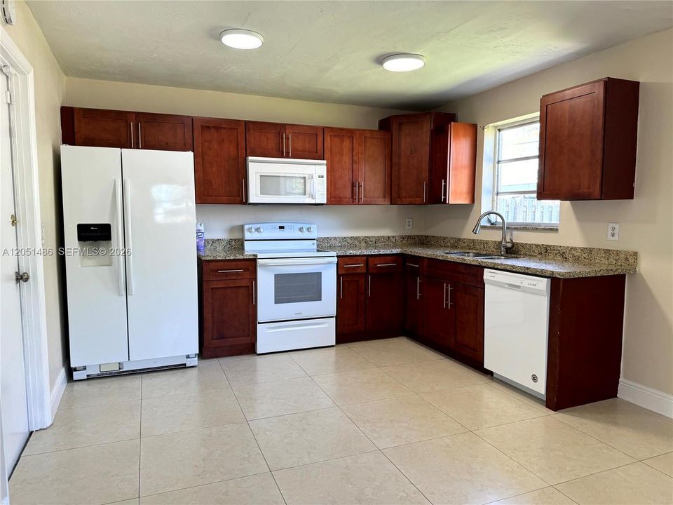 En Renta: $2,895 (3 camas, 1 baños, 1464 Pies cuadrados)