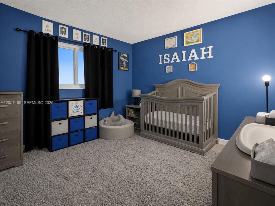 For Rent: $2,100 (2 beds, 2 baths, 912 Square Feet)