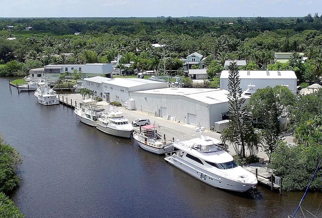 Grand Banks Marina