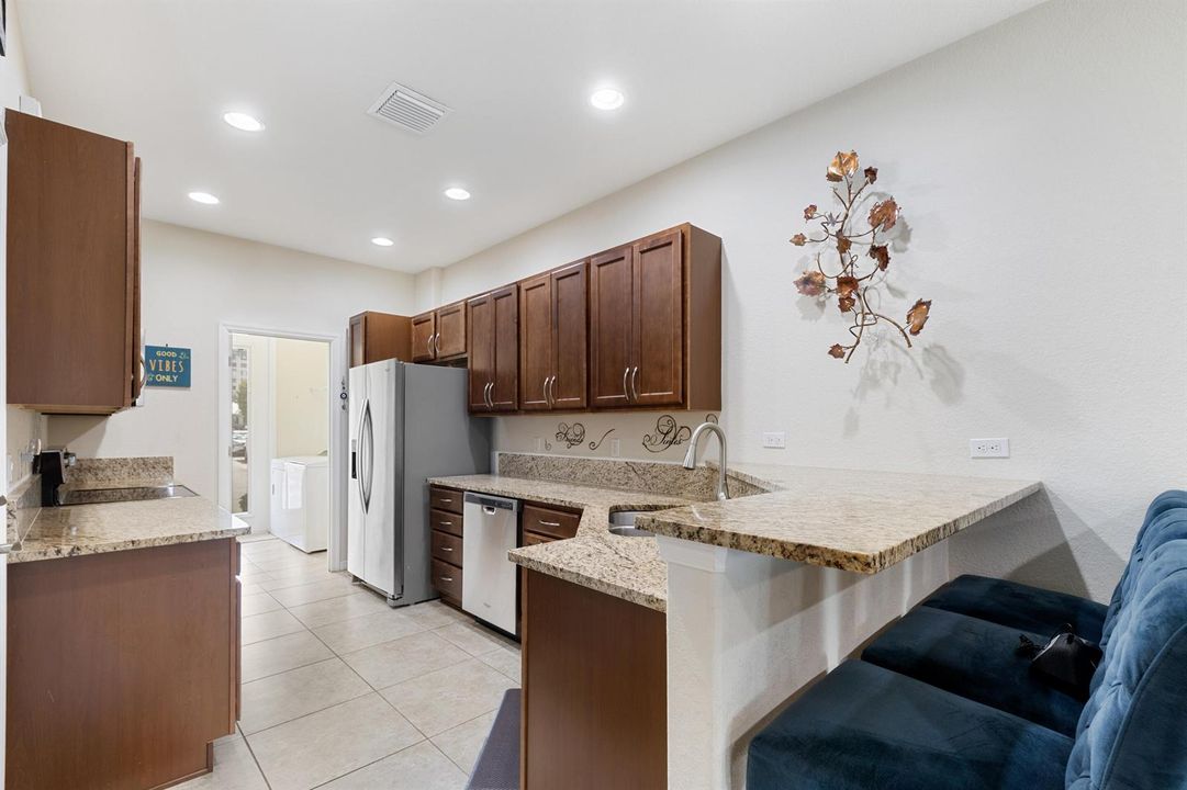 Kitchen/Island