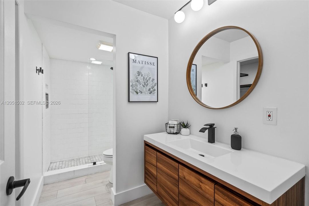 В аренду: $4,500 (2 спален, 2 ванн, 1176 Квадратных фут)