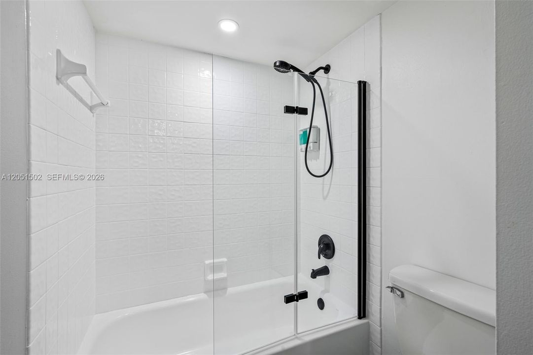 В аренду: $4,500 (2 спален, 2 ванн, 1176 Квадратных фут)