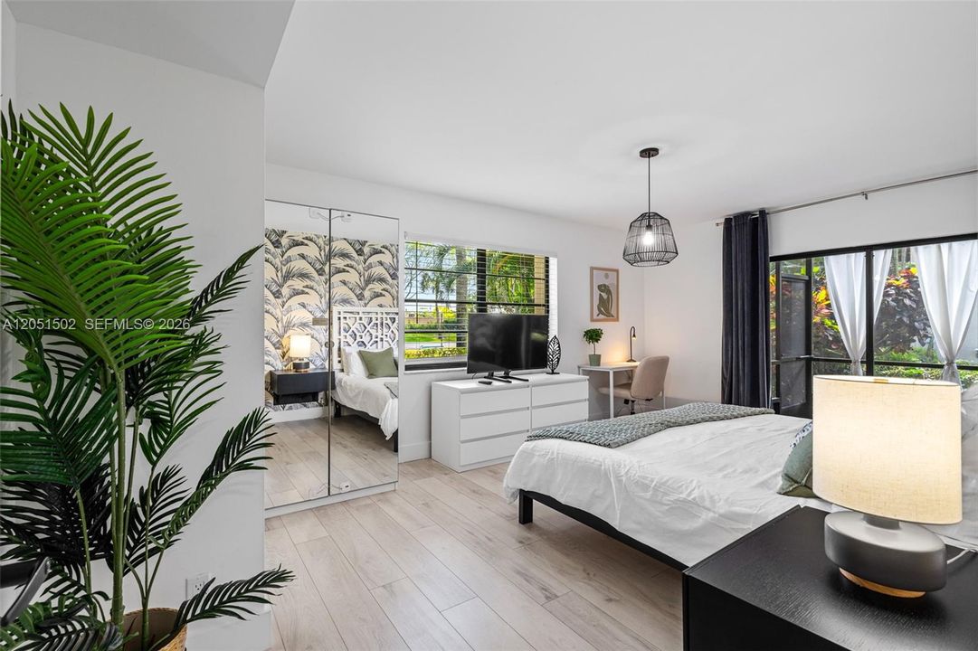 В аренду: $4,500 (2 спален, 2 ванн, 1176 Квадратных фут)