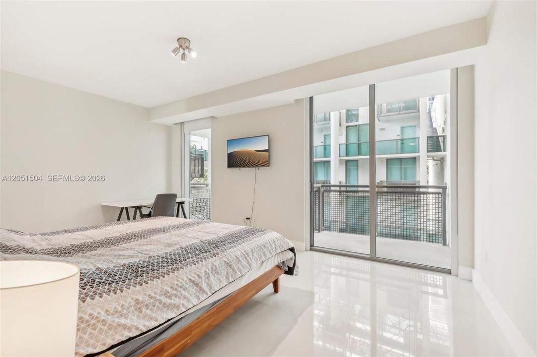 En Renta: $5,490 (2 camas, 2 baños, 1700 Pies cuadrados)