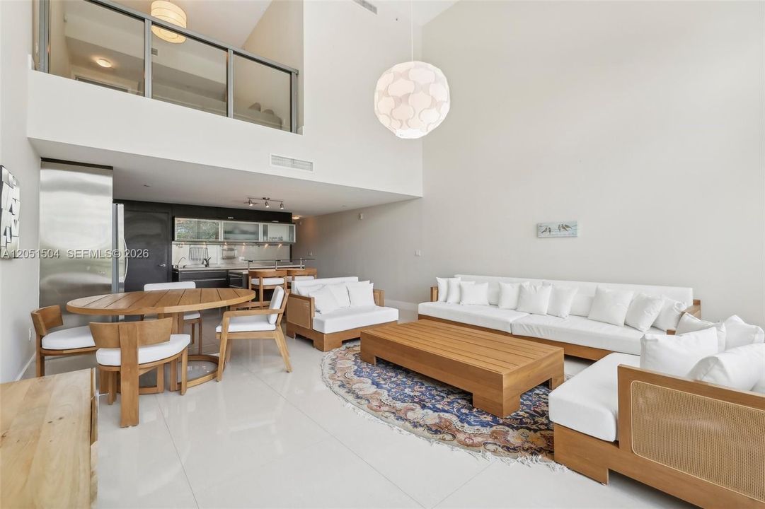 En Renta: $5,490 (2 camas, 2 baños, 1700 Pies cuadrados)
