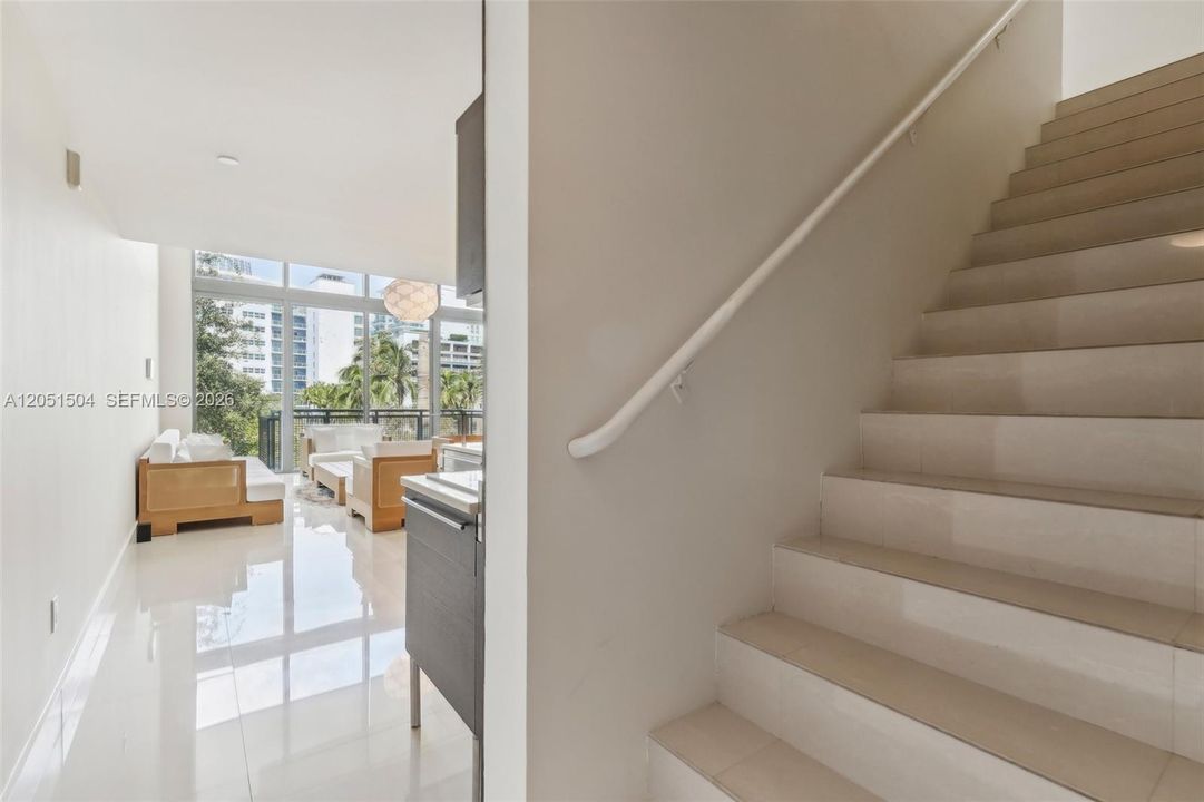 En Renta: $5,490 (2 camas, 2 baños, 1700 Pies cuadrados)