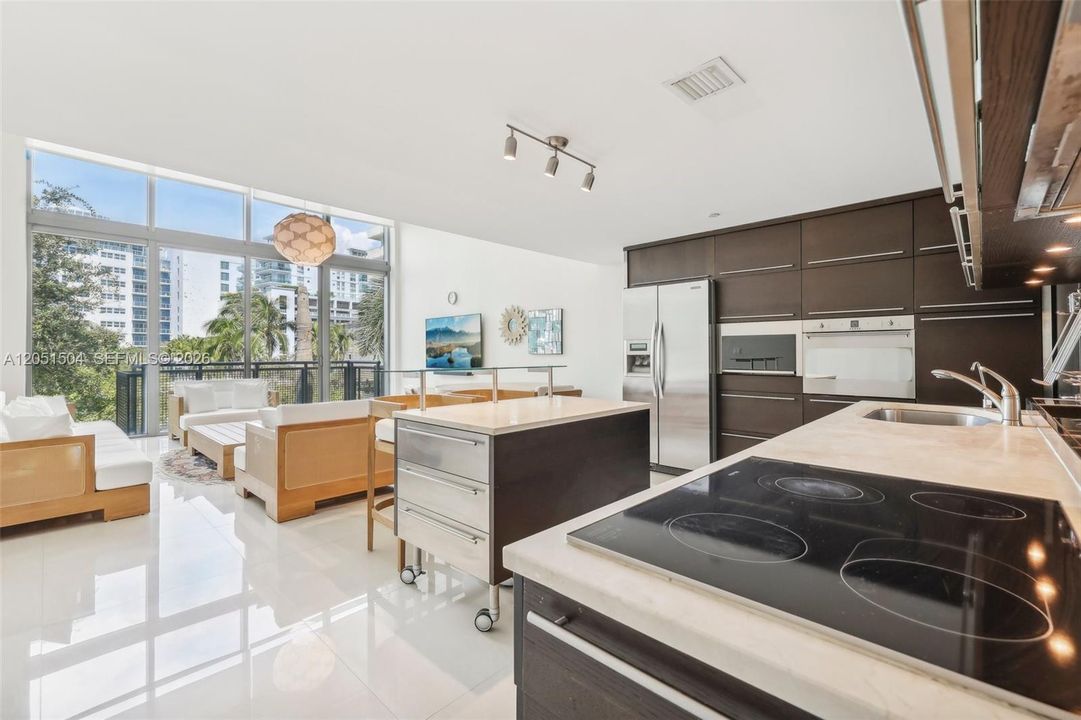 En Renta: $5,490 (2 camas, 2 baños, 1700 Pies cuadrados)