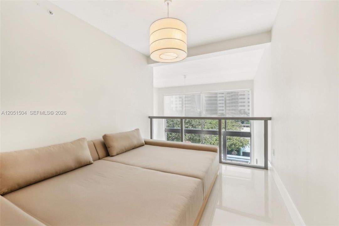 En Renta: $5,490 (2 camas, 2 baños, 1700 Pies cuadrados)