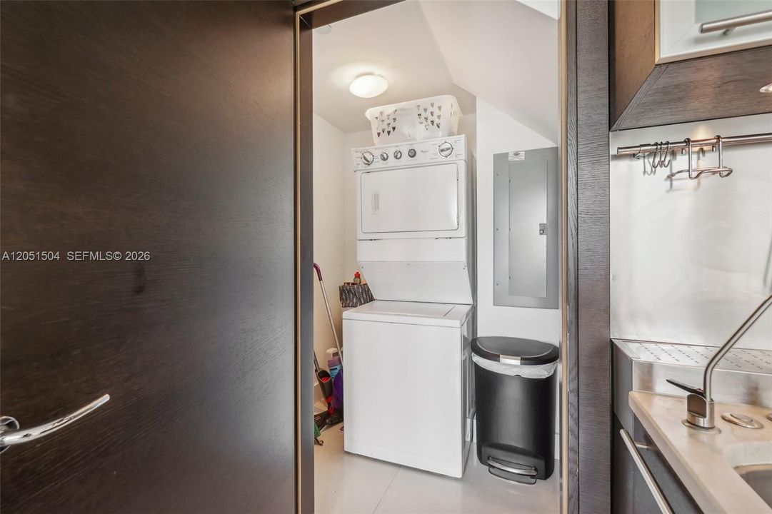 En Renta: $5,490 (2 camas, 2 baños, 1700 Pies cuadrados)