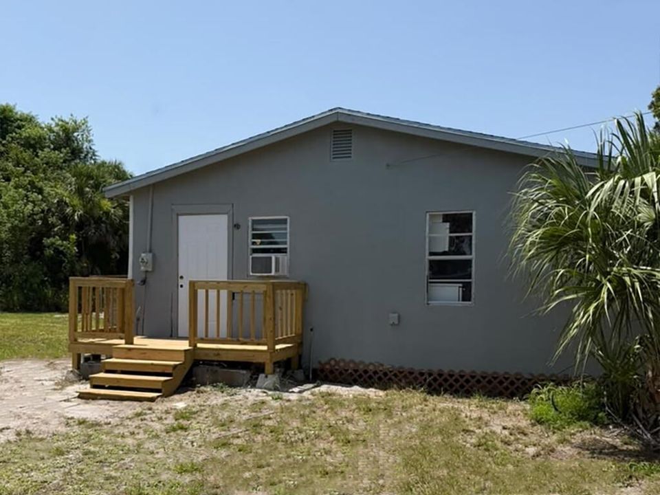 4250 29TH AVE - Back