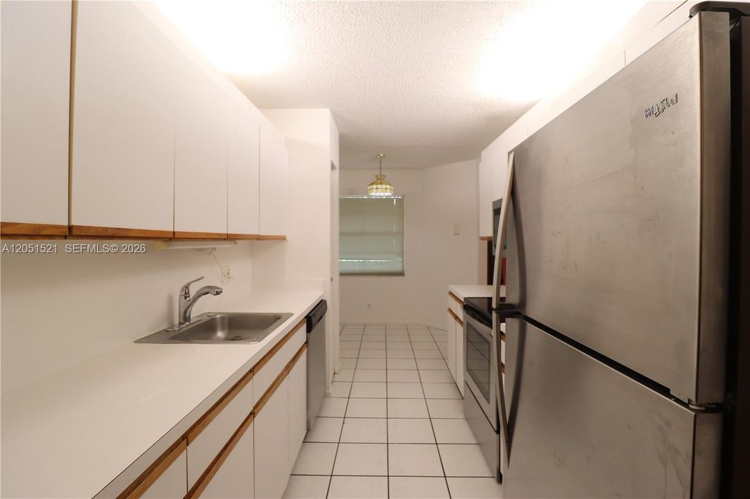 For Rent: $1,900 (2 beds, 2 baths, 1190 Square Feet)