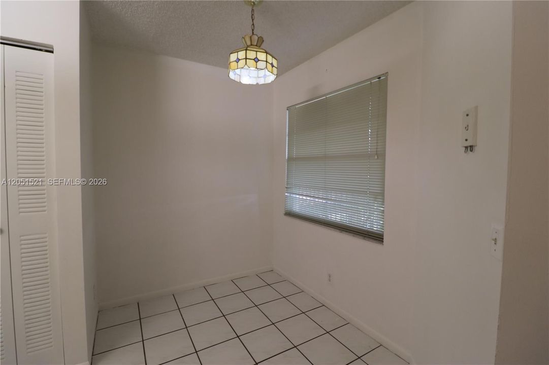 For Rent: $1,900 (2 beds, 2 baths, 1190 Square Feet)