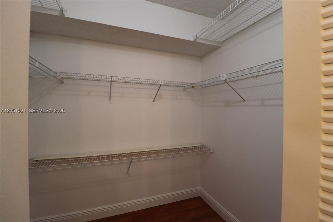 For Rent: $1,900 (2 beds, 2 baths, 1190 Square Feet)