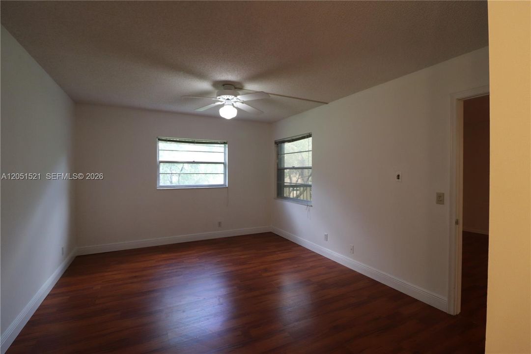 For Rent: $1,900 (2 beds, 2 baths, 1190 Square Feet)