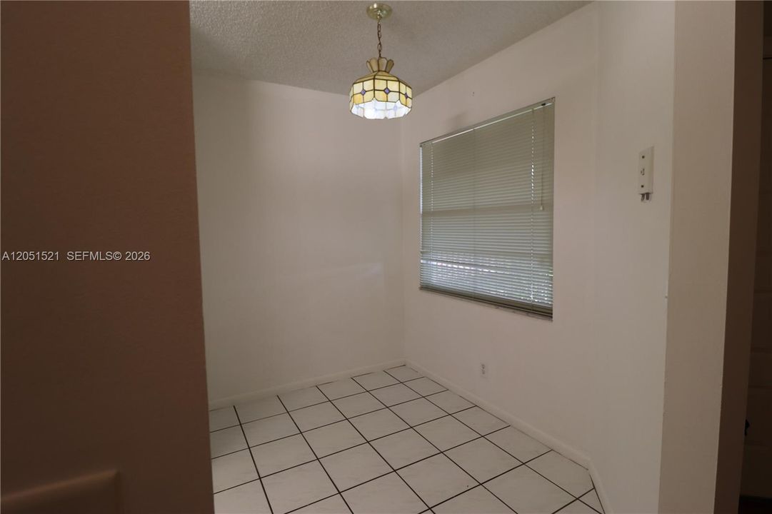 For Rent: $1,900 (2 beds, 2 baths, 1190 Square Feet)