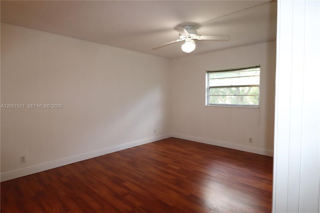 For Rent: $1,900 (2 beds, 2 baths, 1190 Square Feet)