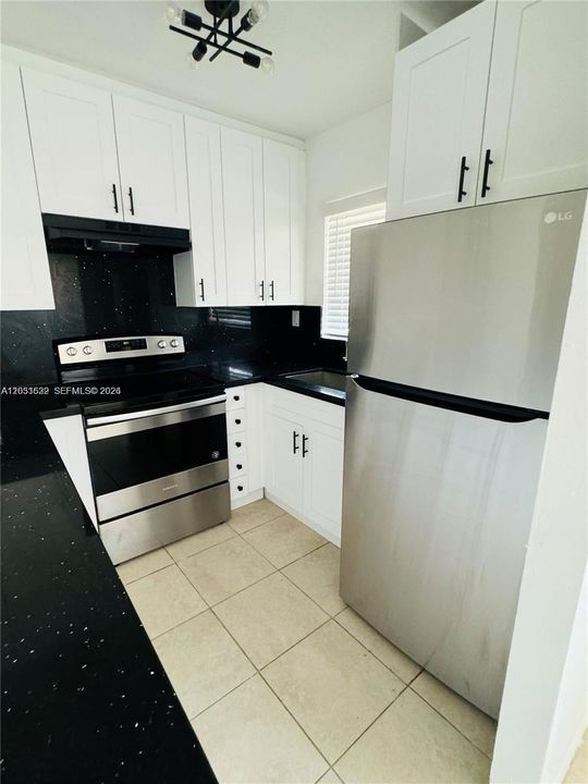 В аренду: $1,600 (1 спален, 1 ванн, 616 Квадратных фут)