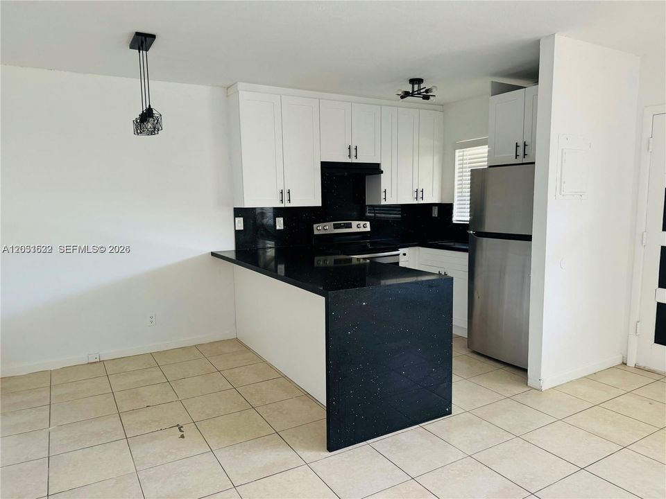 В аренду: $1,600 (1 спален, 1 ванн, 616 Квадратных фут)