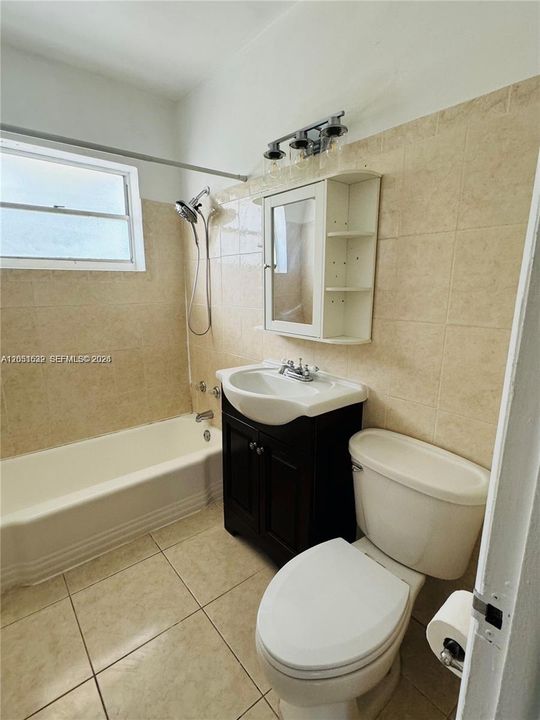 В аренду: $1,600 (1 спален, 1 ванн, 616 Квадратных фут)