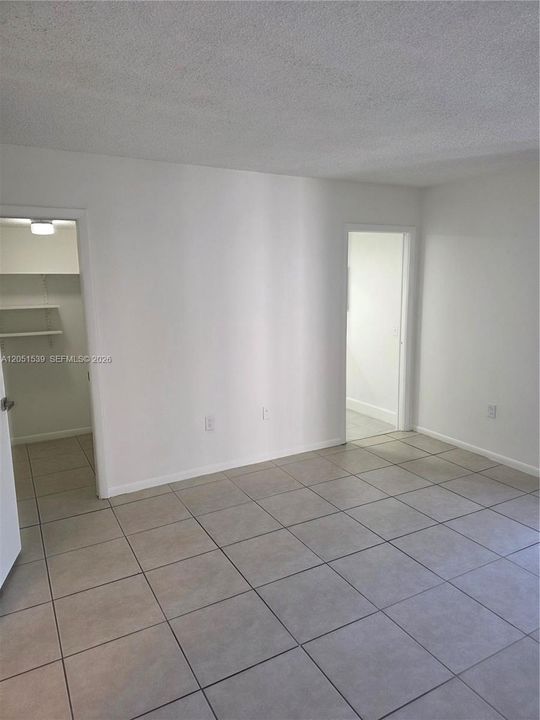 PRIVATE BATHROOM