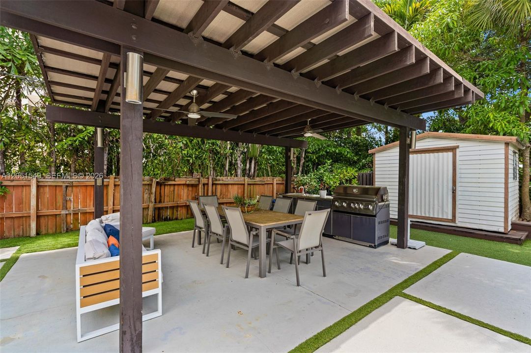 For Rent: $12,000 (4 beds, 3 baths, 1957 Square Feet)