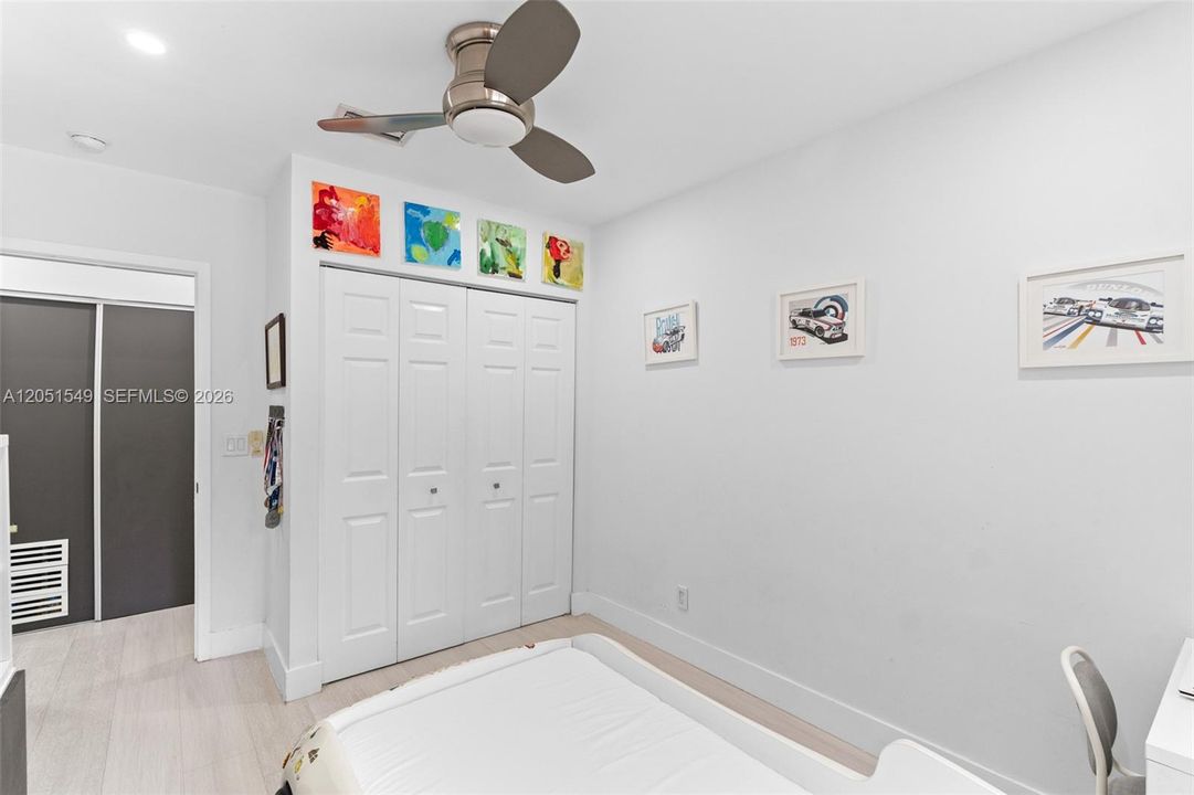 For Rent: $12,000 (4 beds, 3 baths, 1957 Square Feet)