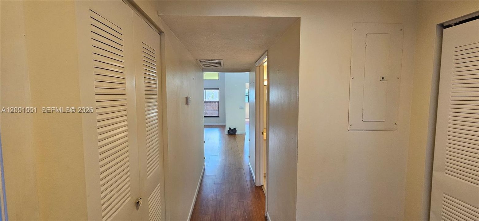 En Venta: $159,900 (2 camas, 2 baños, 1226 Pies cuadrados)