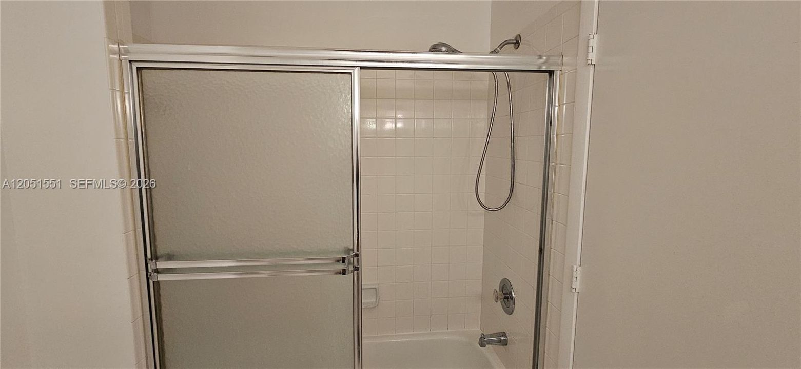 En Venta: $159,900 (2 camas, 2 baños, 1226 Pies cuadrados)