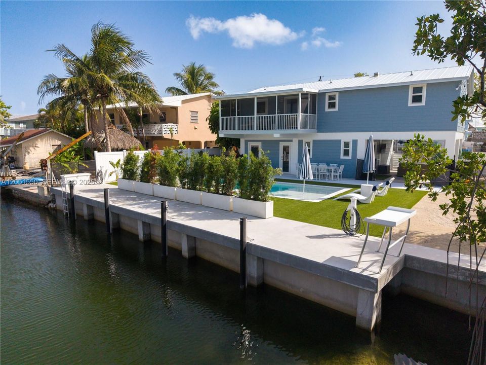 For Rent: $12,500 (4 beds, 3 baths, 1800 Square Feet)