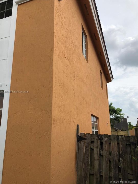 В аренду: $4,800 (5 спален, 4 ванн, 2740 Квадратных фут)