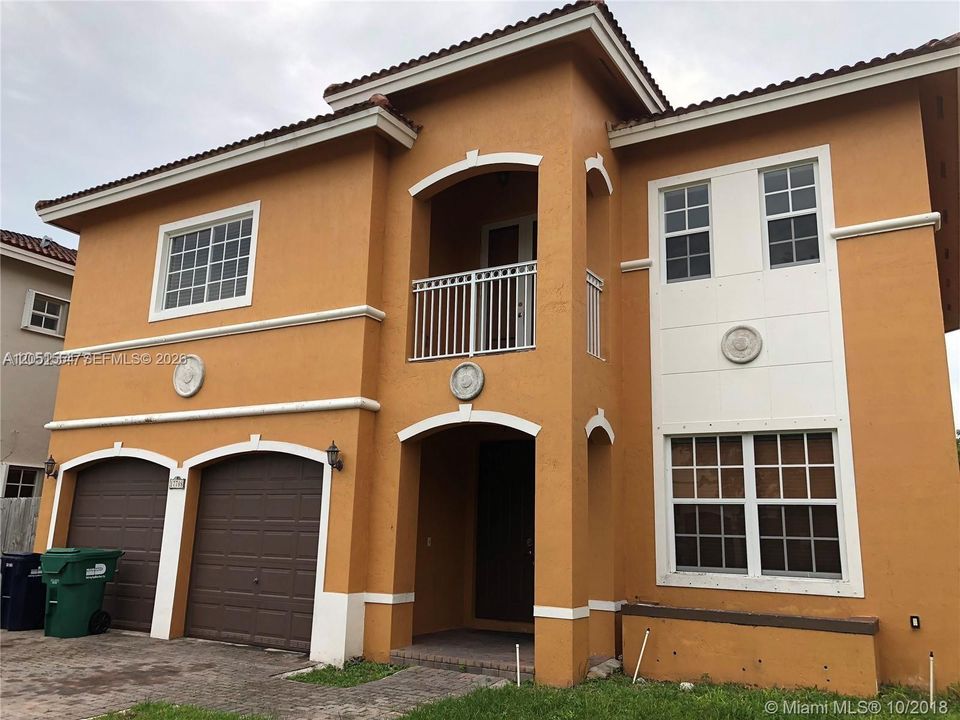 В аренду: $4,800 (5 спален, 4 ванн, 2740 Квадратных фут)