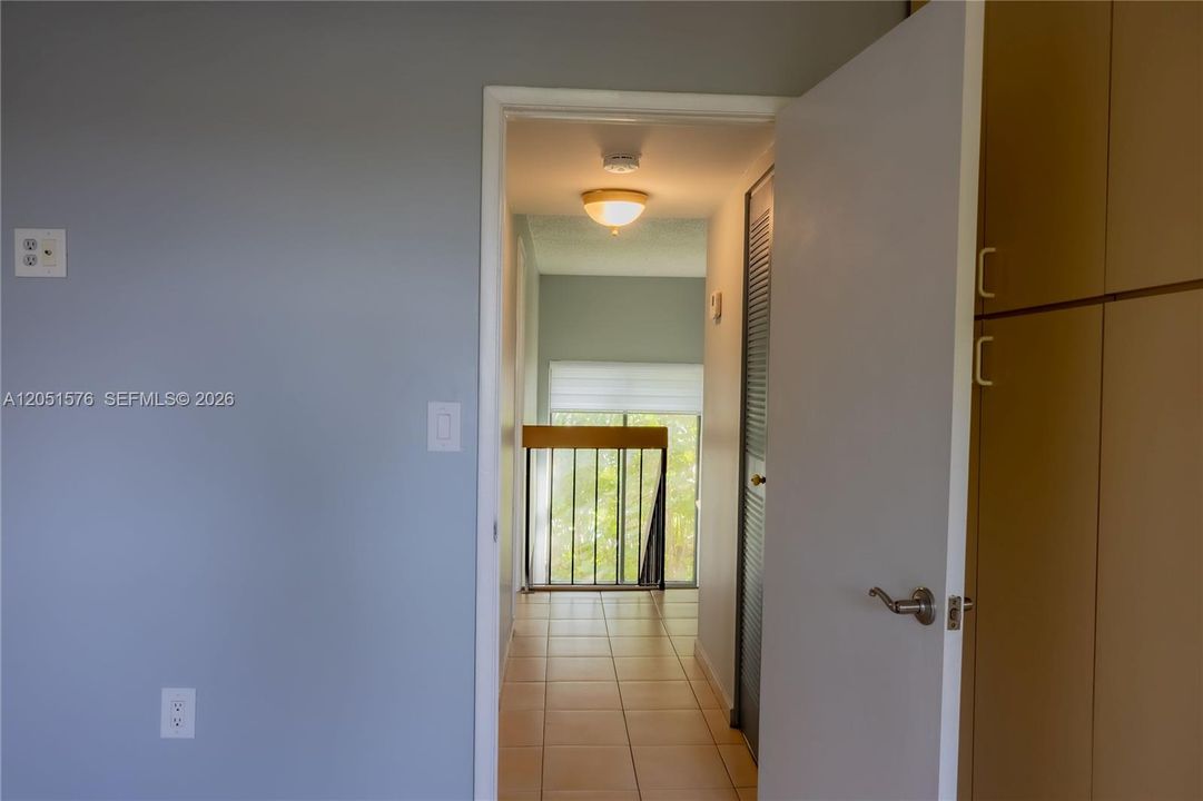 For Sale: $395,900 (2 beds, 2 baths, 1520 Square Feet)