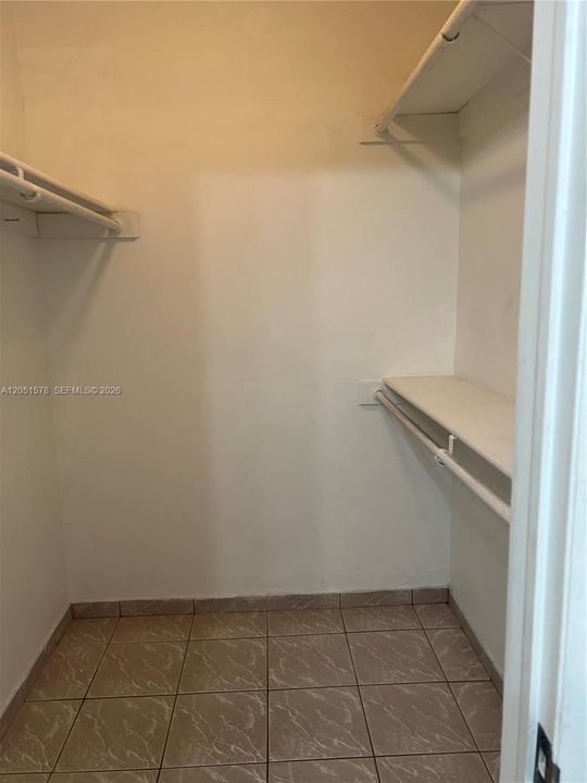 В аренду: $1,800 (1 спален, 1 ванн, 610 Квадратных фут)