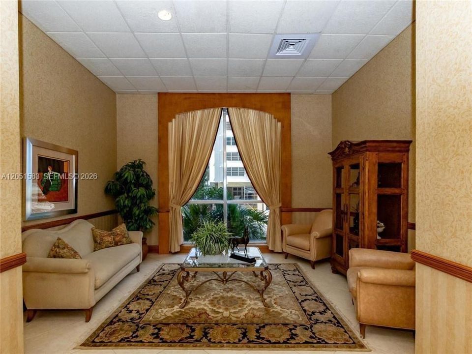 En Venta: $469,000 (1 camas, 1 baños, 1450 Pies cuadrados)