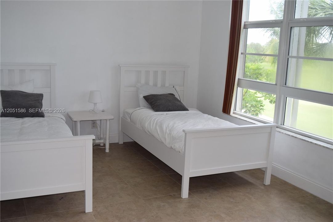 En Renta: $2,500 (2 camas, 2 baños, 1160 Pies cuadrados)