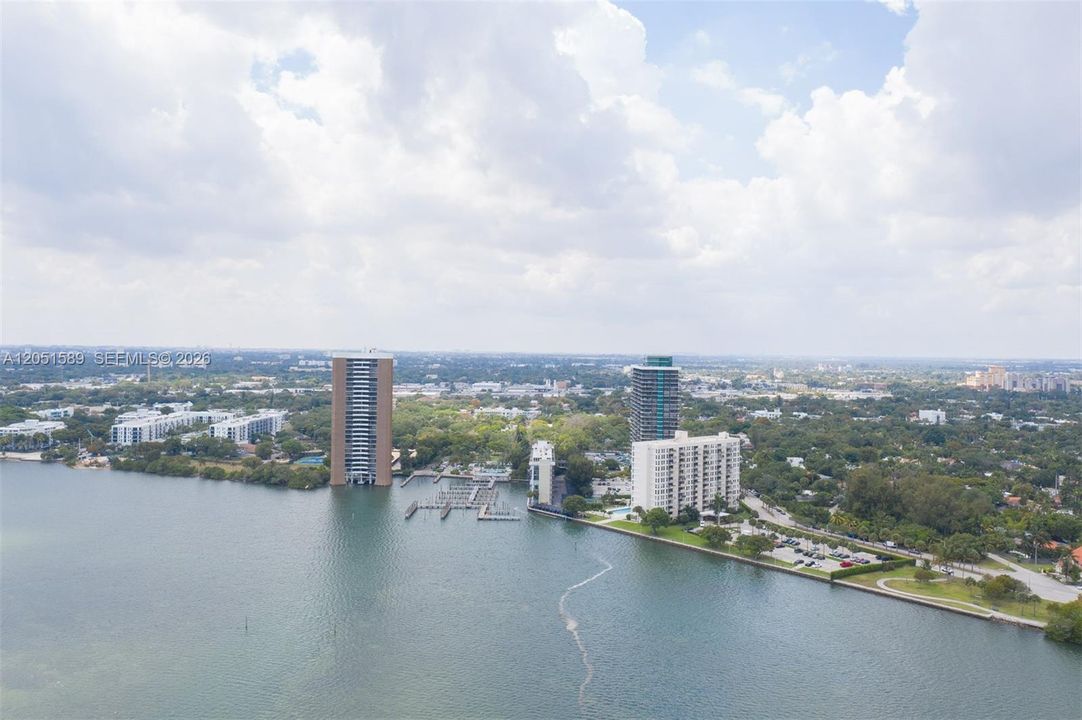 En Venta: $240,000 (0 camas, 1 baños, 470 Pies cuadrados)