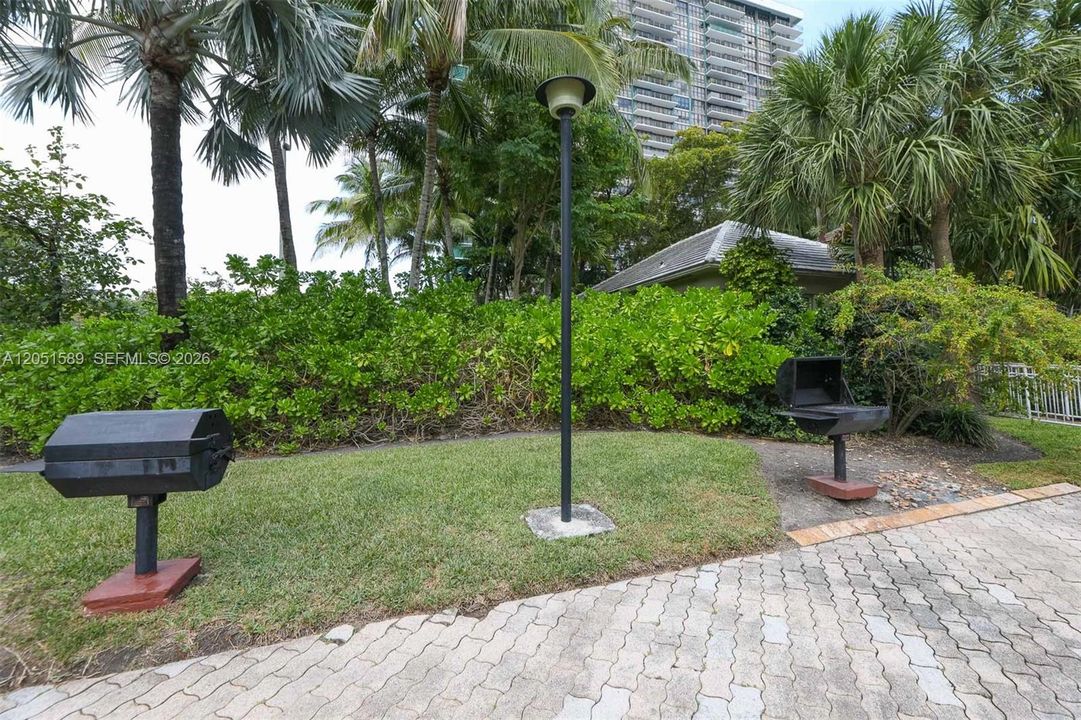 En Venta: $240,000 (0 camas, 1 baños, 470 Pies cuadrados)